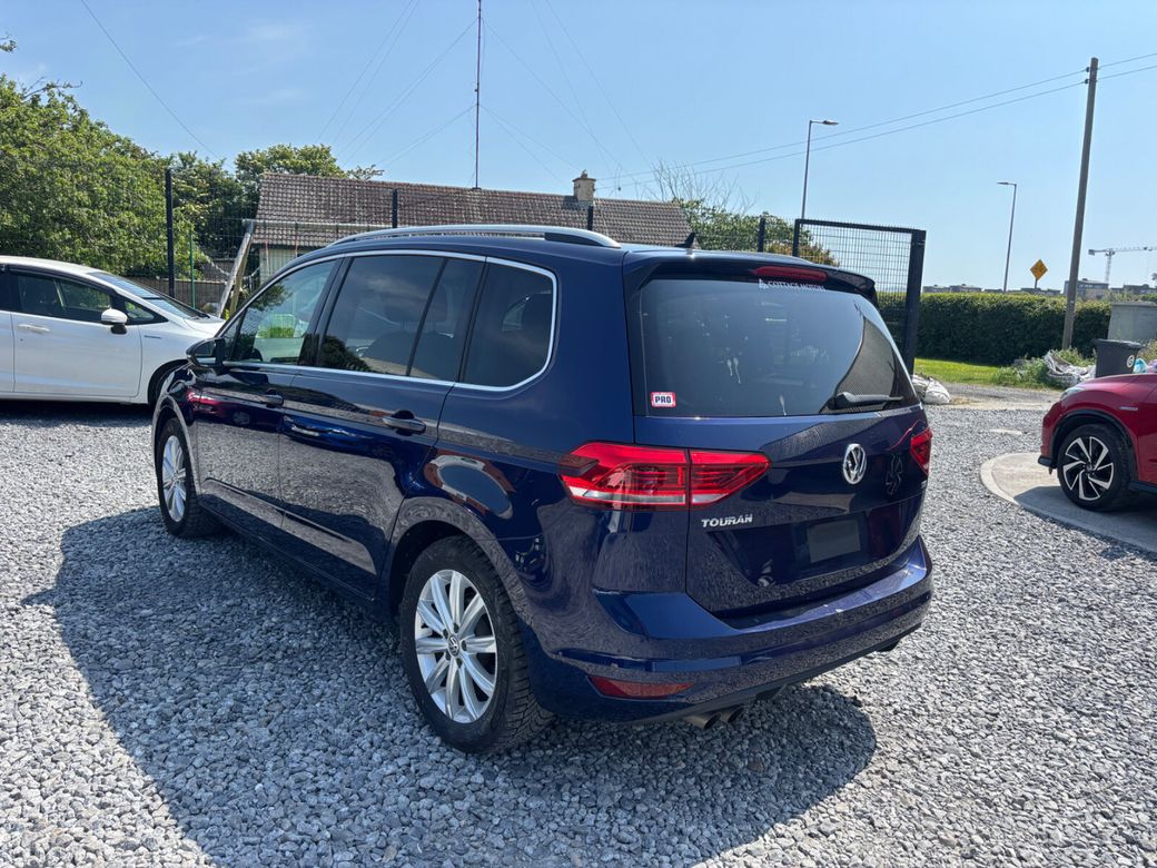 2016 Volkswagen Touran