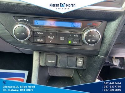 2015 Toyota Auris