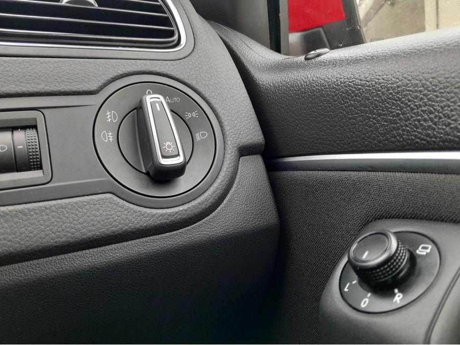 2016 Volkswagen Polo