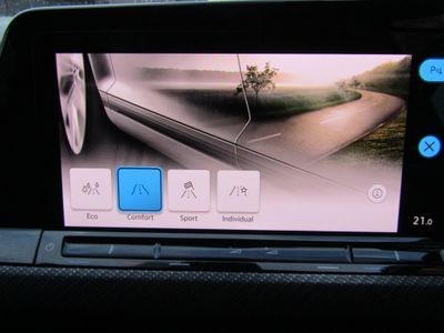 2021 Volkswagen Golf