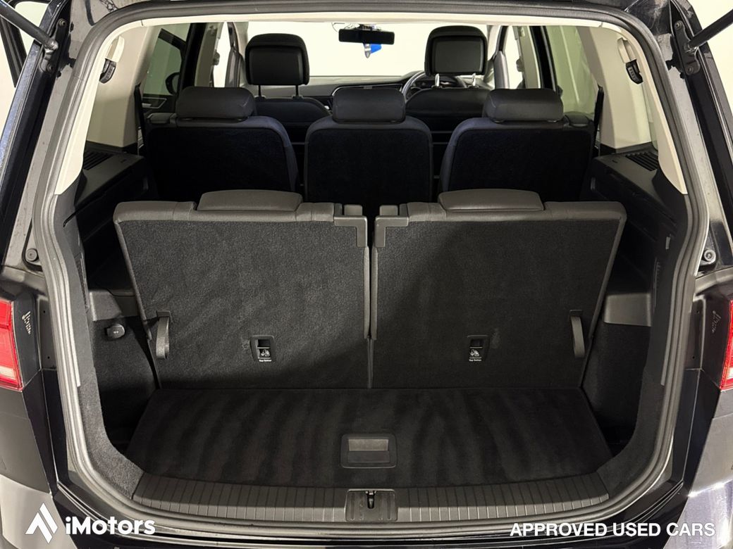 2018 Volkswagen Touran