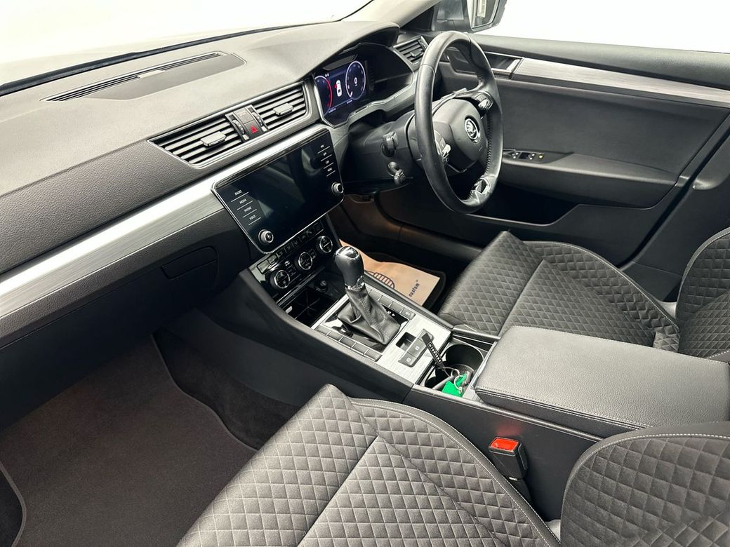 2022 Skoda Superb