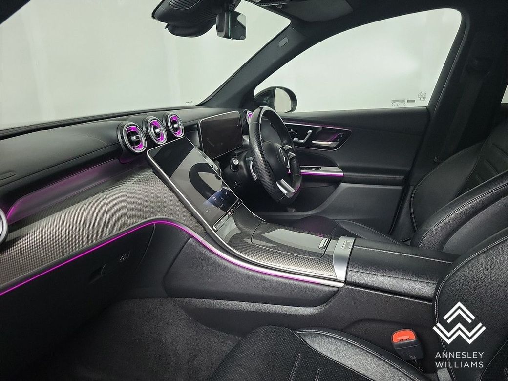 2024 Mercedes-Benz GLC Class