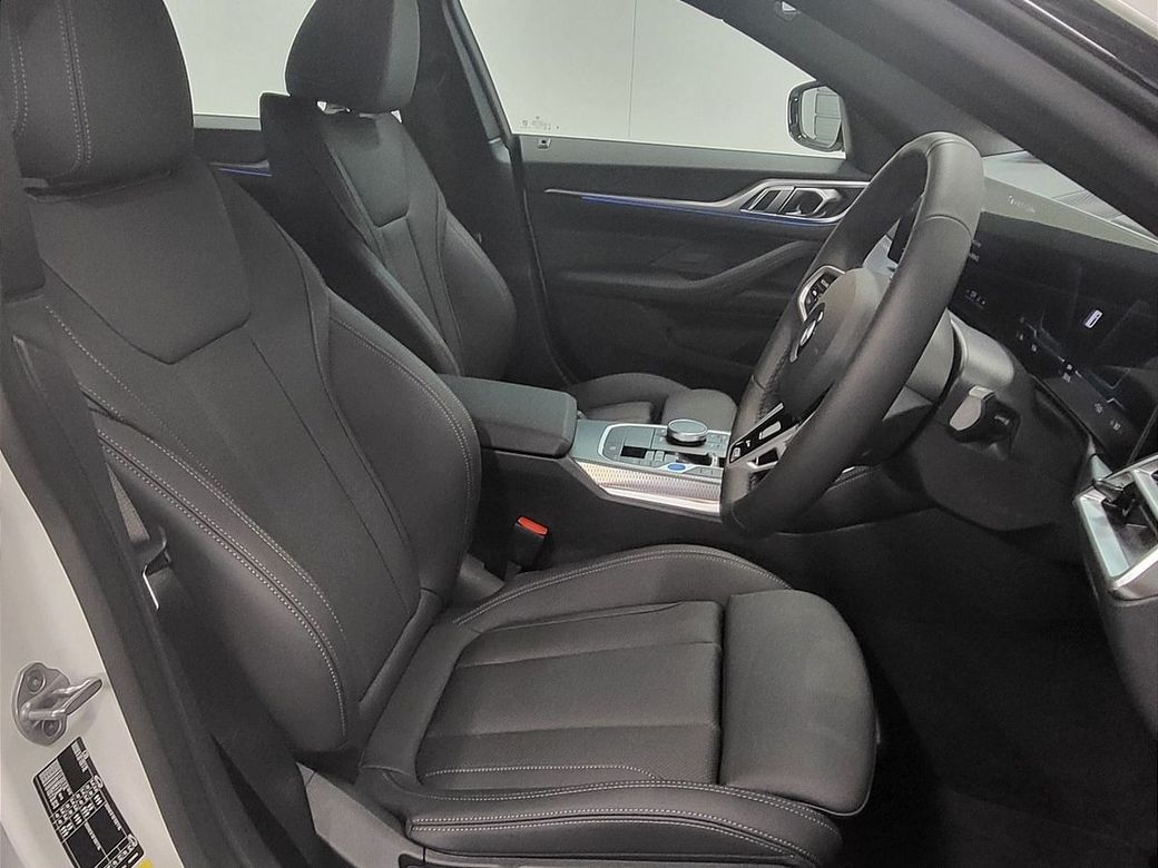 2026 BMW i4