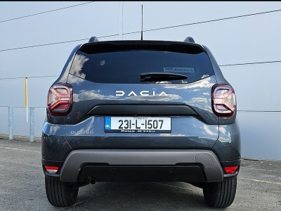 2023 Dacia Duster