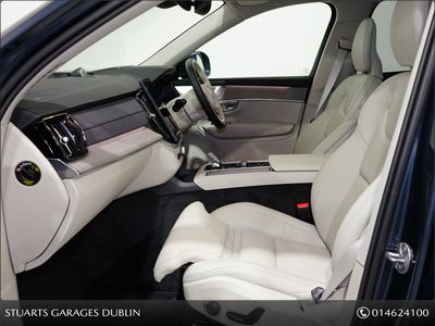 2025 Volvo XC90