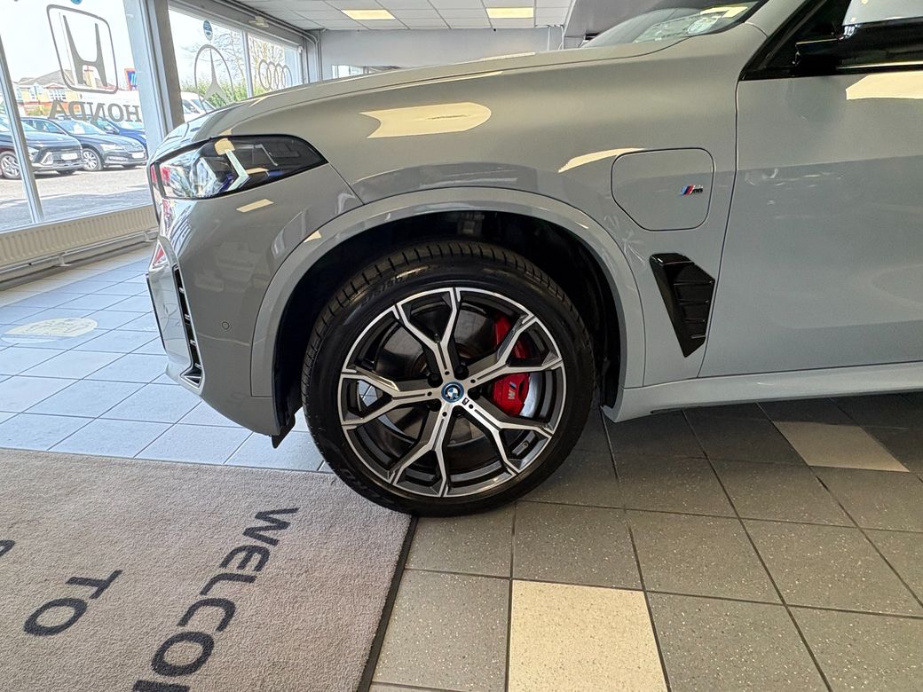 2025 BMW X5