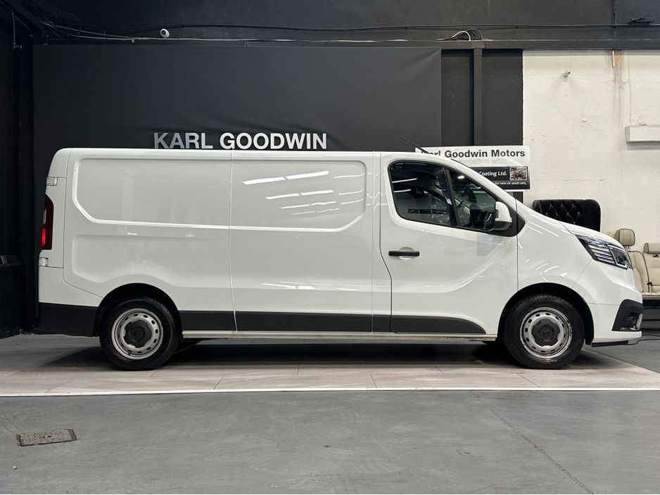 2023 Renault Trafic