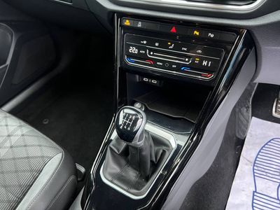 2023 Volkswagen T-Roc