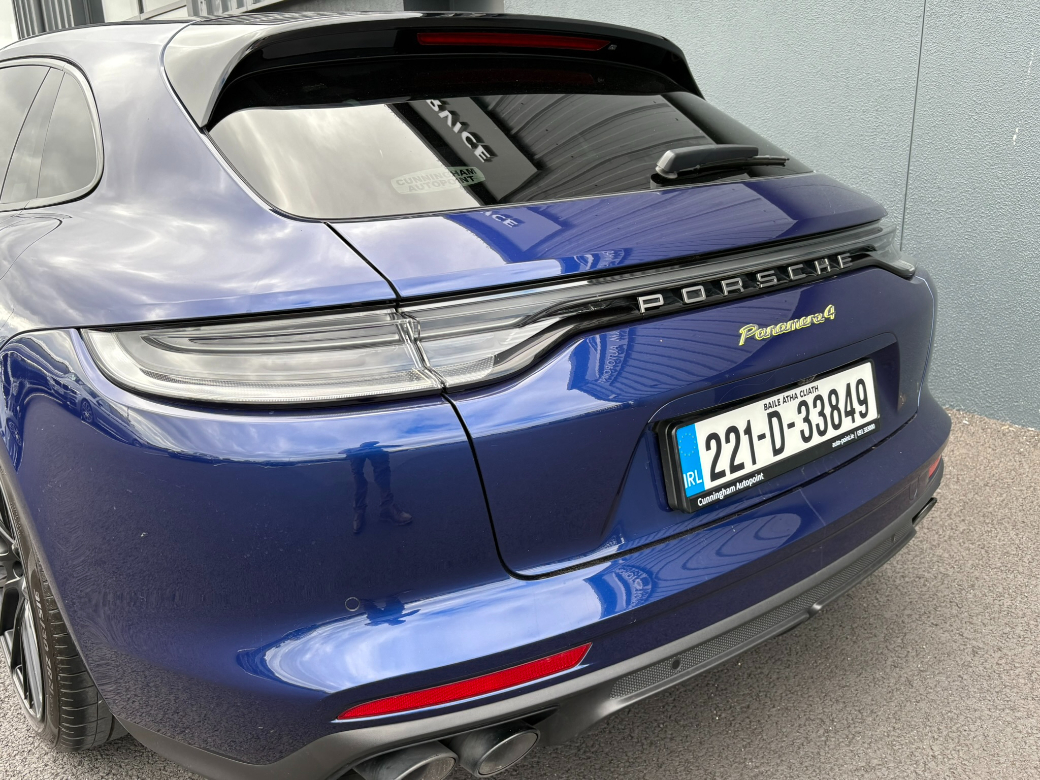2022 Porsche Panamera