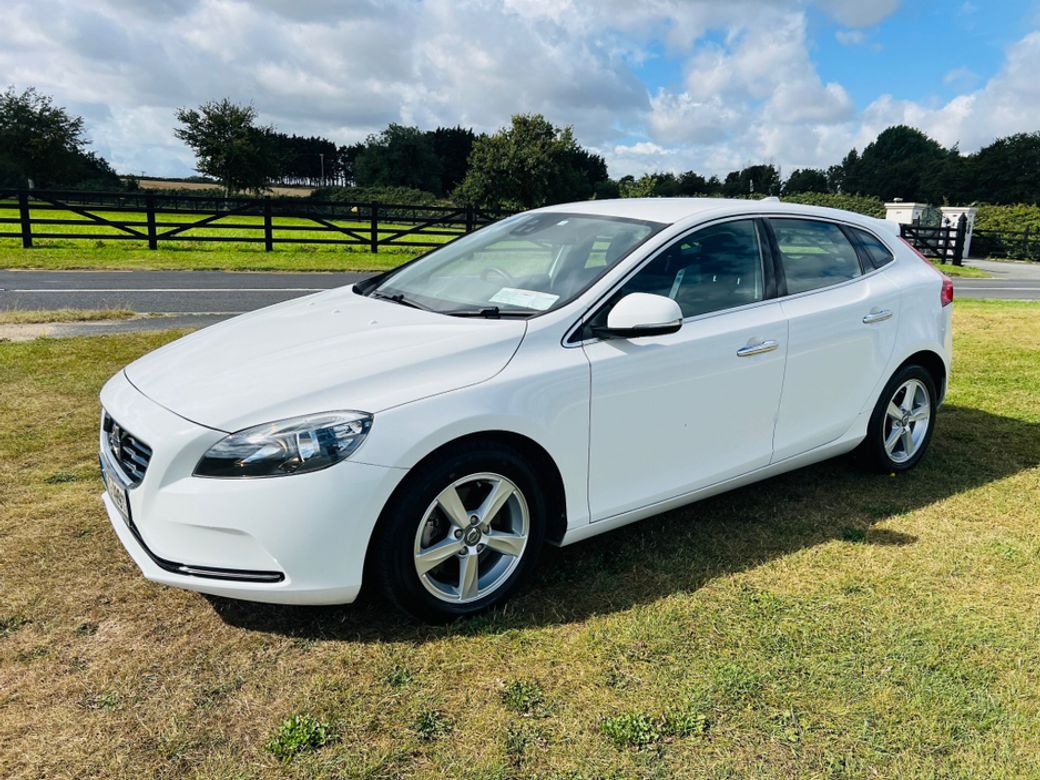 2014 Volvo V40