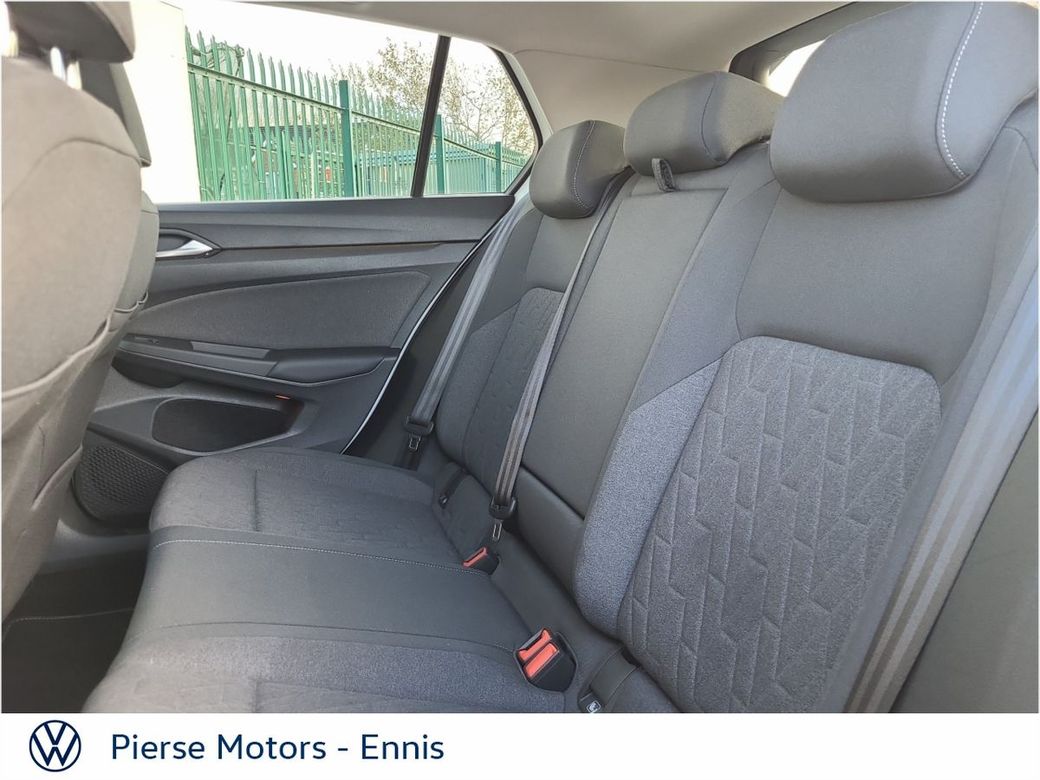 2025 Volkswagen Golf