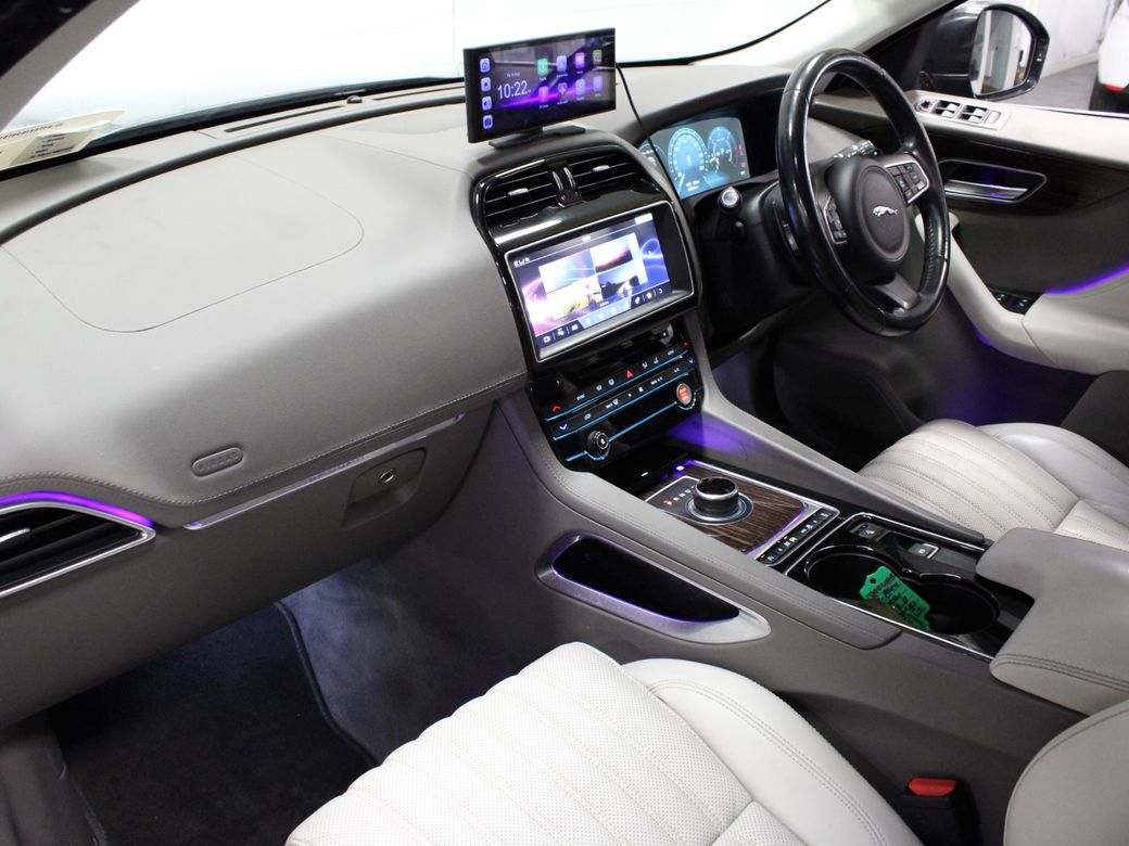 2016 Jaguar F-Pace