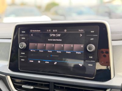 2023 Volkswagen T-Roc