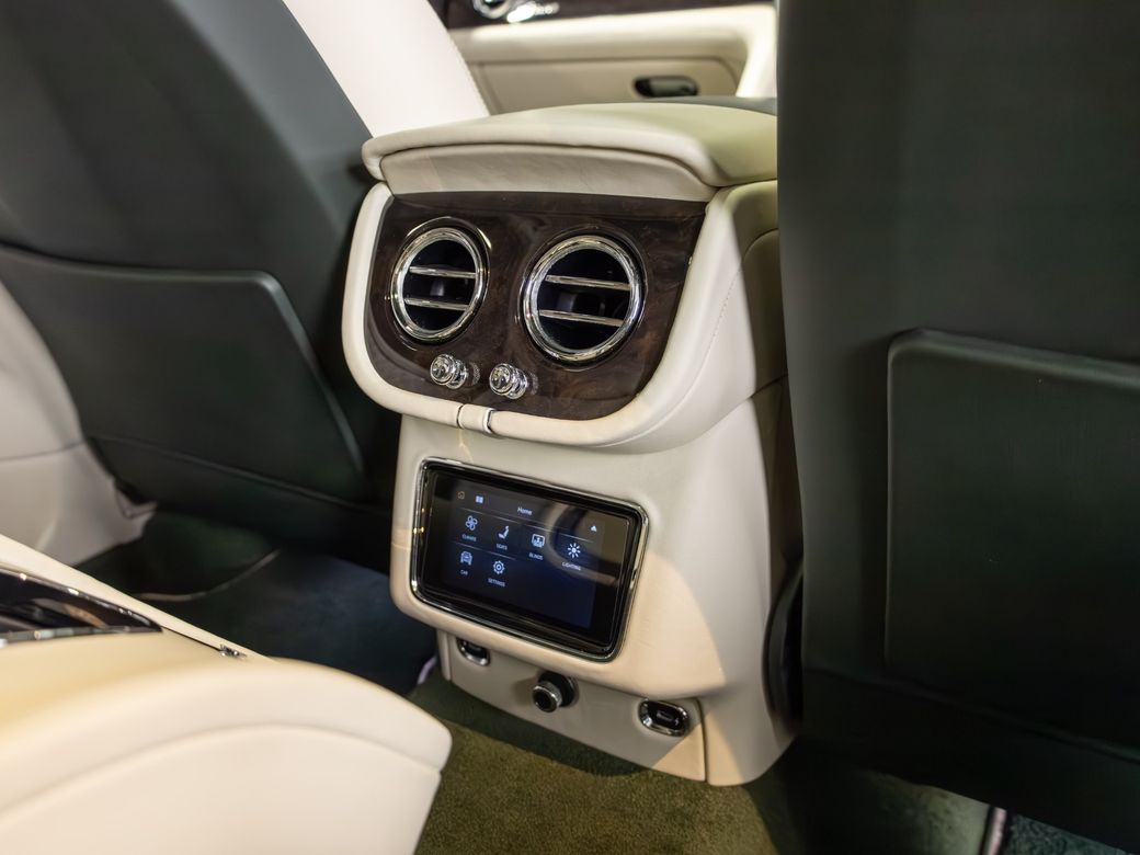 2023 Bentley Bentayga