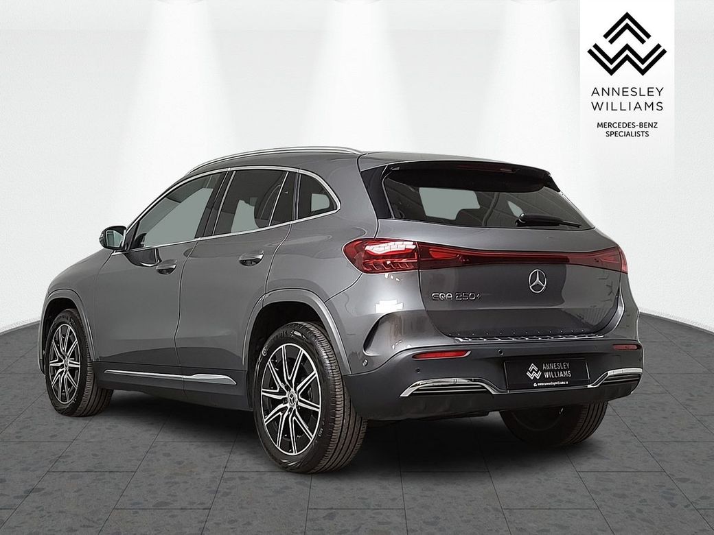 2025 Mercedes-Benz EQA