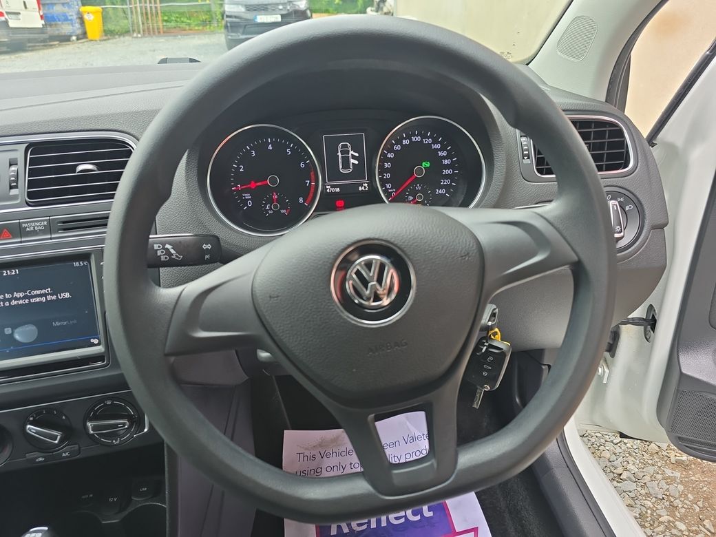 2016 Volkswagen Polo