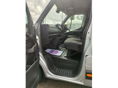 2022 Renault Master