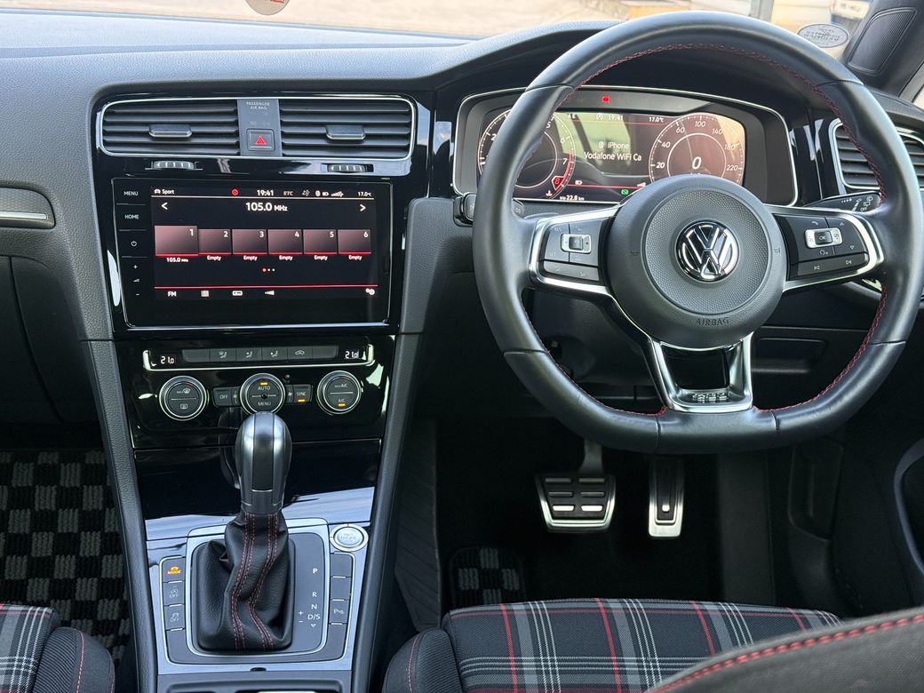 2017 Volkswagen Golf