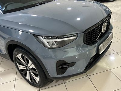 2023 Volvo XC40