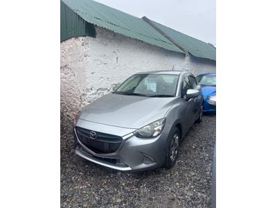 2016 Mazda Demio