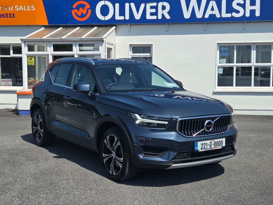 2022 Volvo XC40