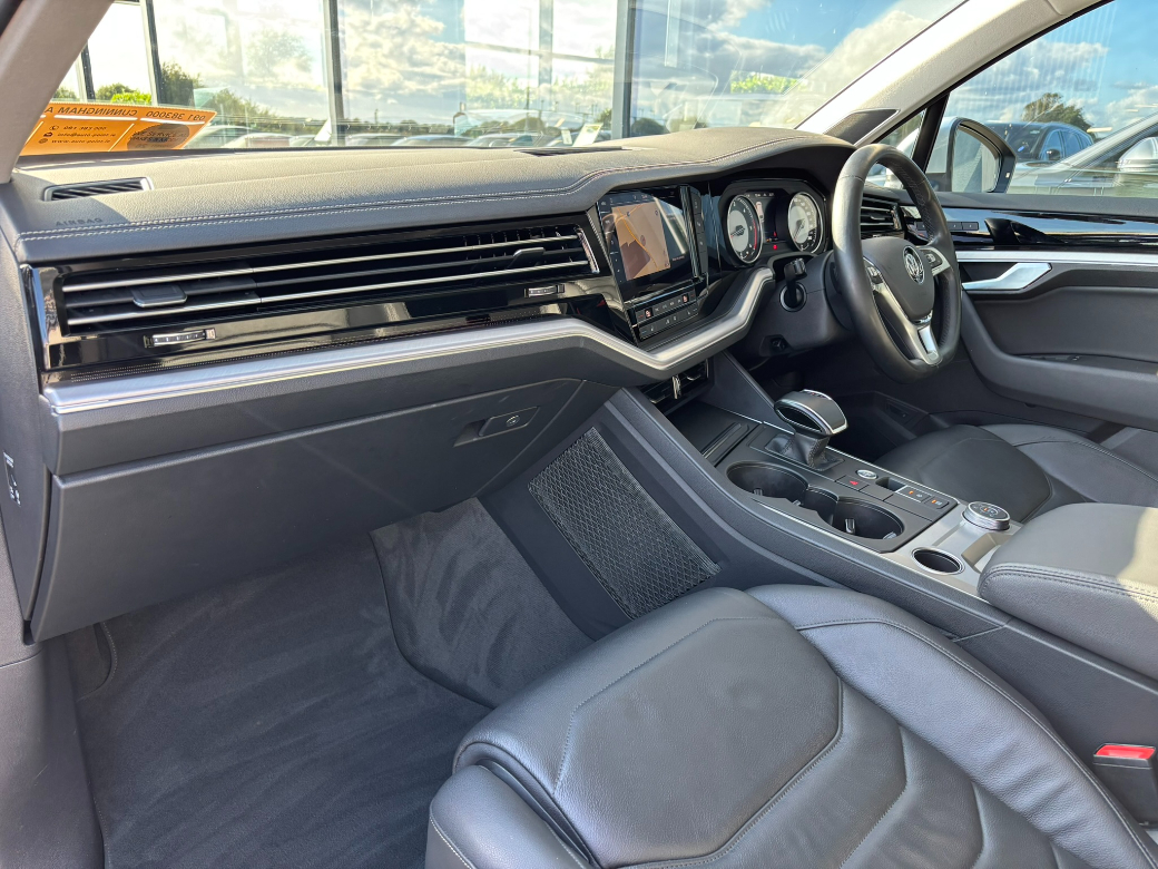 2019 Volkswagen Touareg