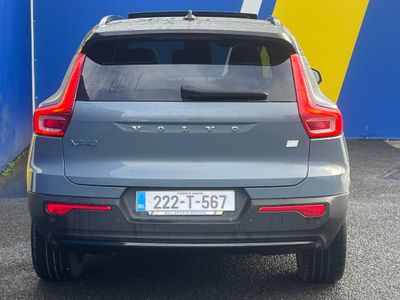 2022 Volvo XC40