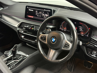 2022 BMW 5 Series