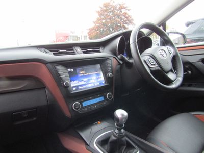 2016 Toyota Avensis