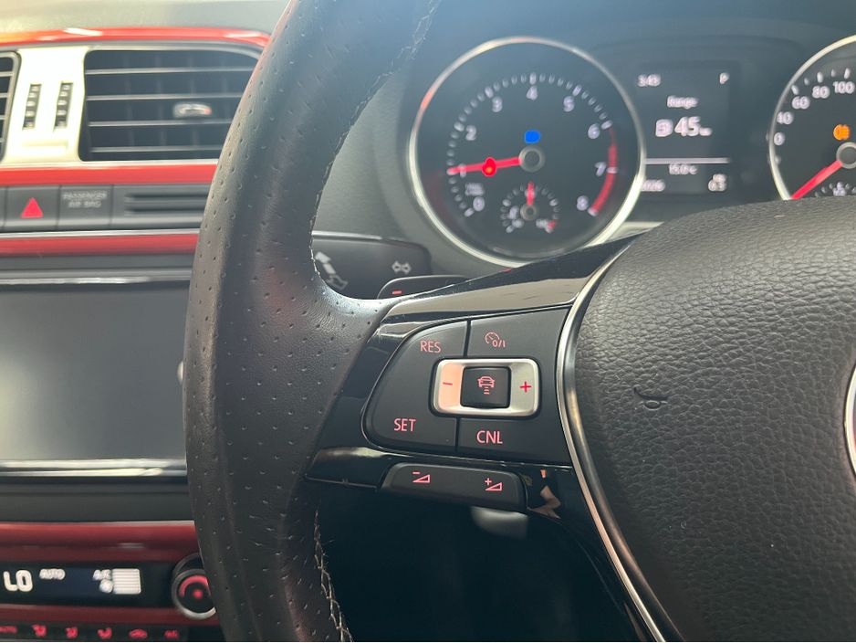 2014 Volkswagen Polo