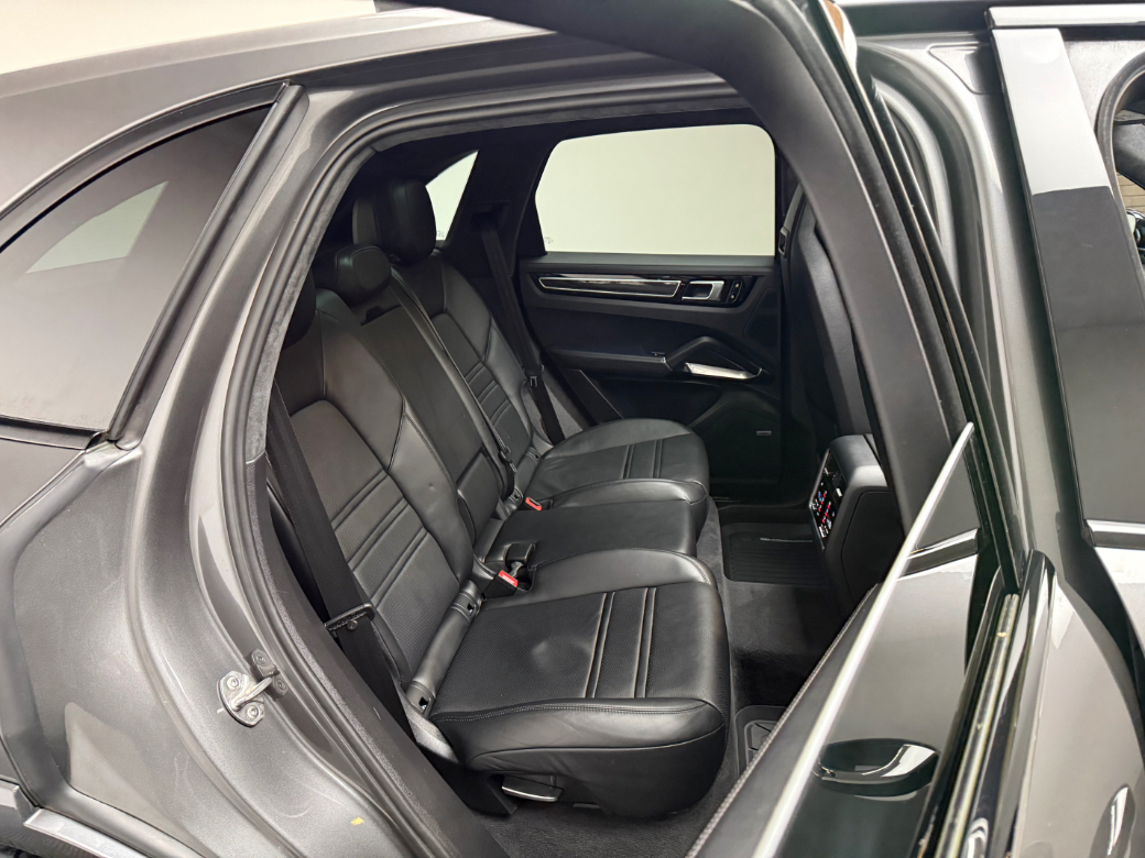 2020 Porsche Cayenne