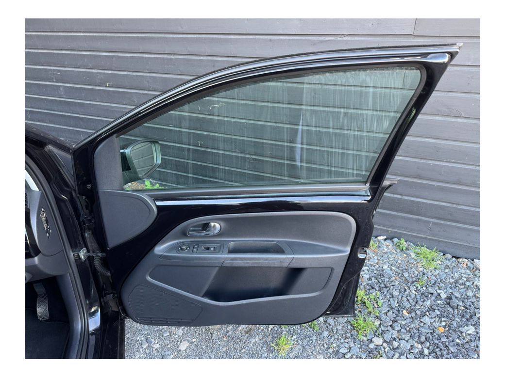 2012 Volkswagen up!