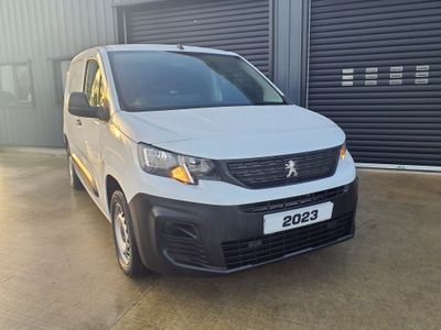 2023 Peugeot Partner