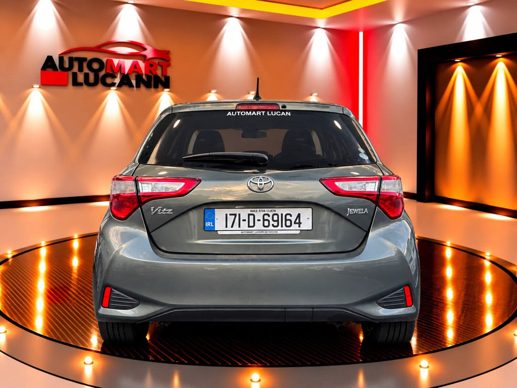 2017 Toyota Vitz