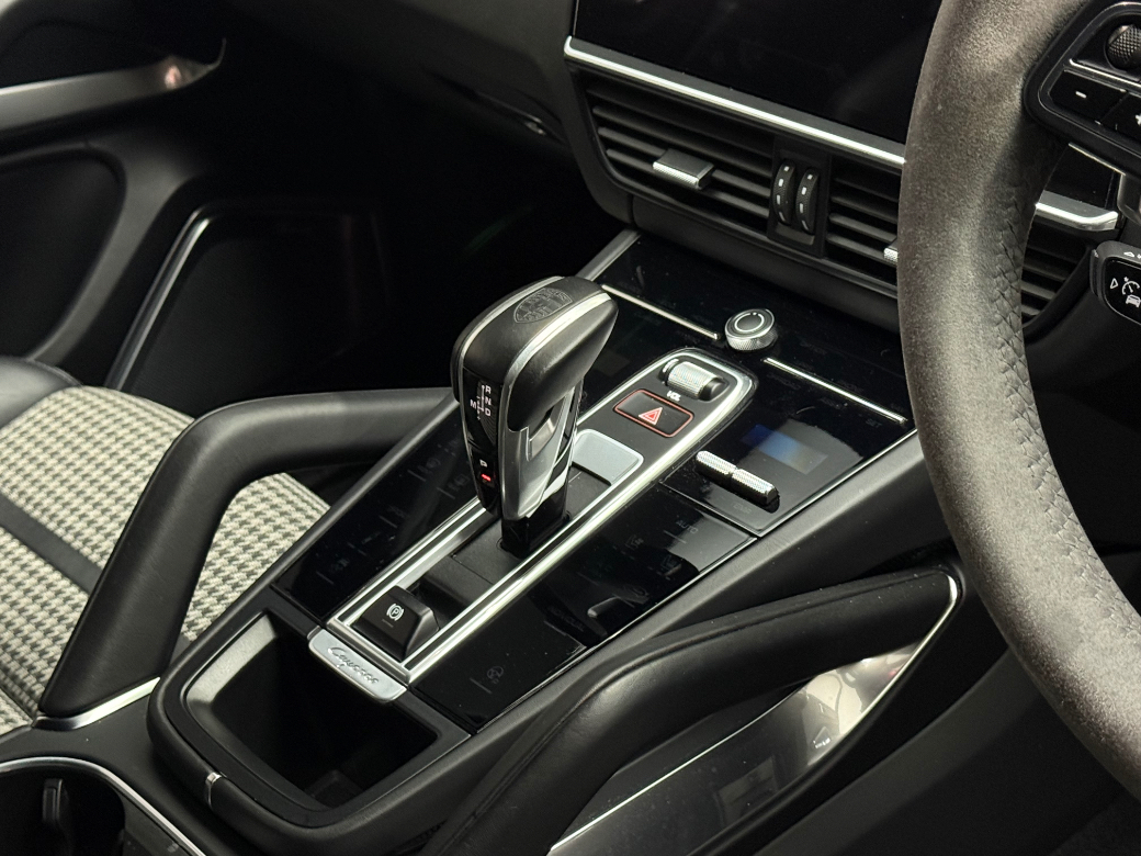 2021 Porsche Cayenne