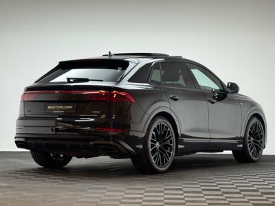 2025 Audi Q8