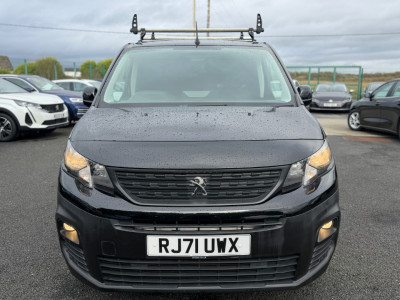 2022 Peugeot Partner