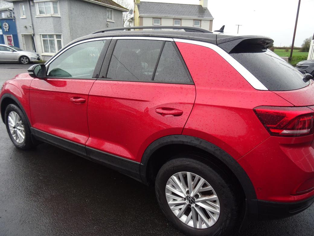 2023 Volkswagen T-Roc