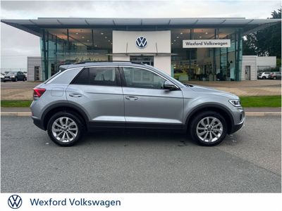 2025 Volkswagen T-Roc