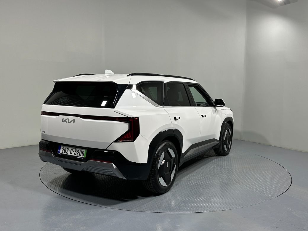 2026 Kia EV5