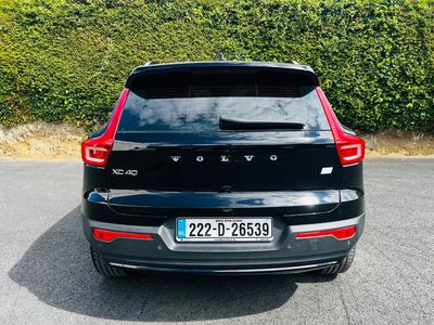 2022 Volvo XC40