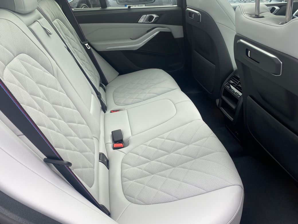 2025 BMW X5