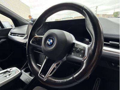2023 BMW 225