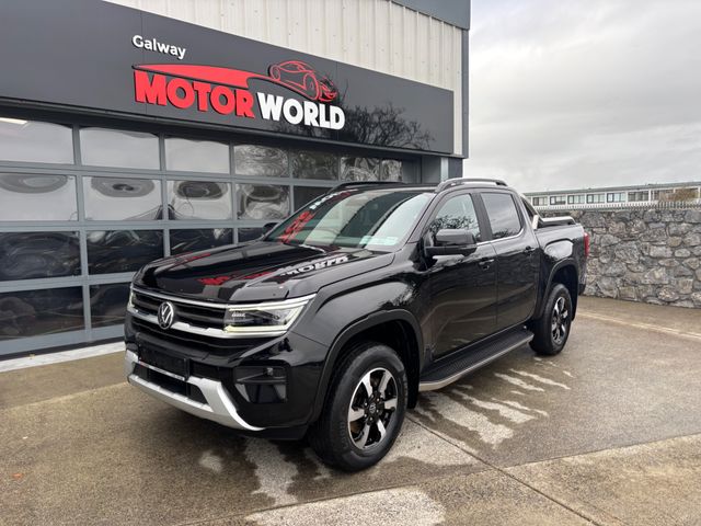 vehicle for sale from Motor World