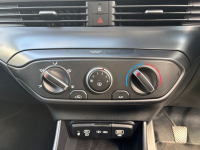 2025 Hyundai i20