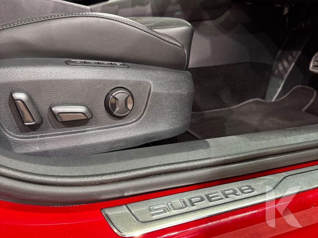 2023 Skoda Superb