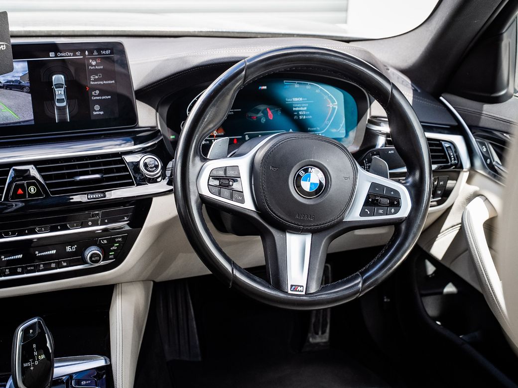 2021 BMW 5 Series