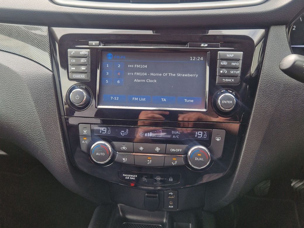 2015 Nissan X-Trail