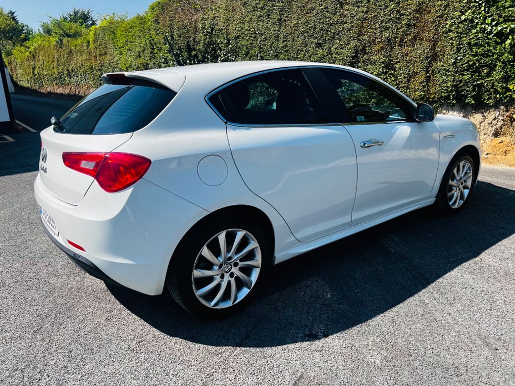 2013 Alfa Romeo Giulietta